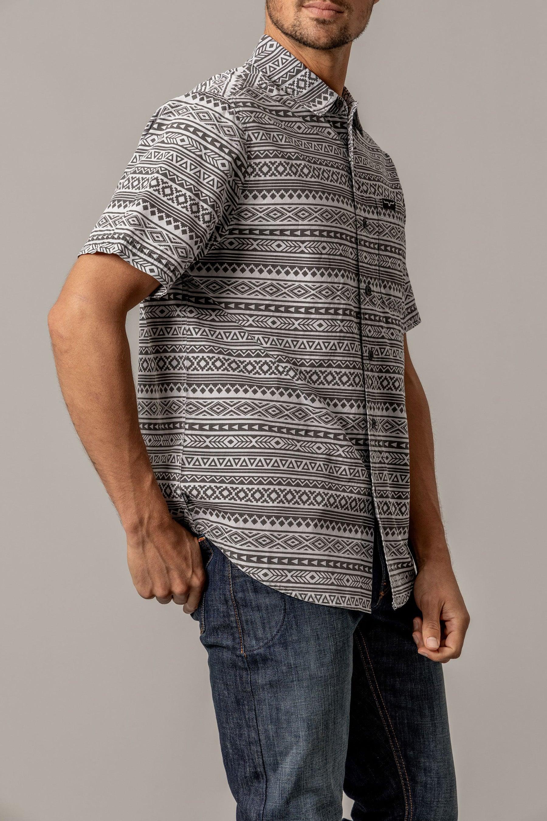 Colton-Grey-Patterned-Short-Sleeve-Collared-Shirt-3.jpg