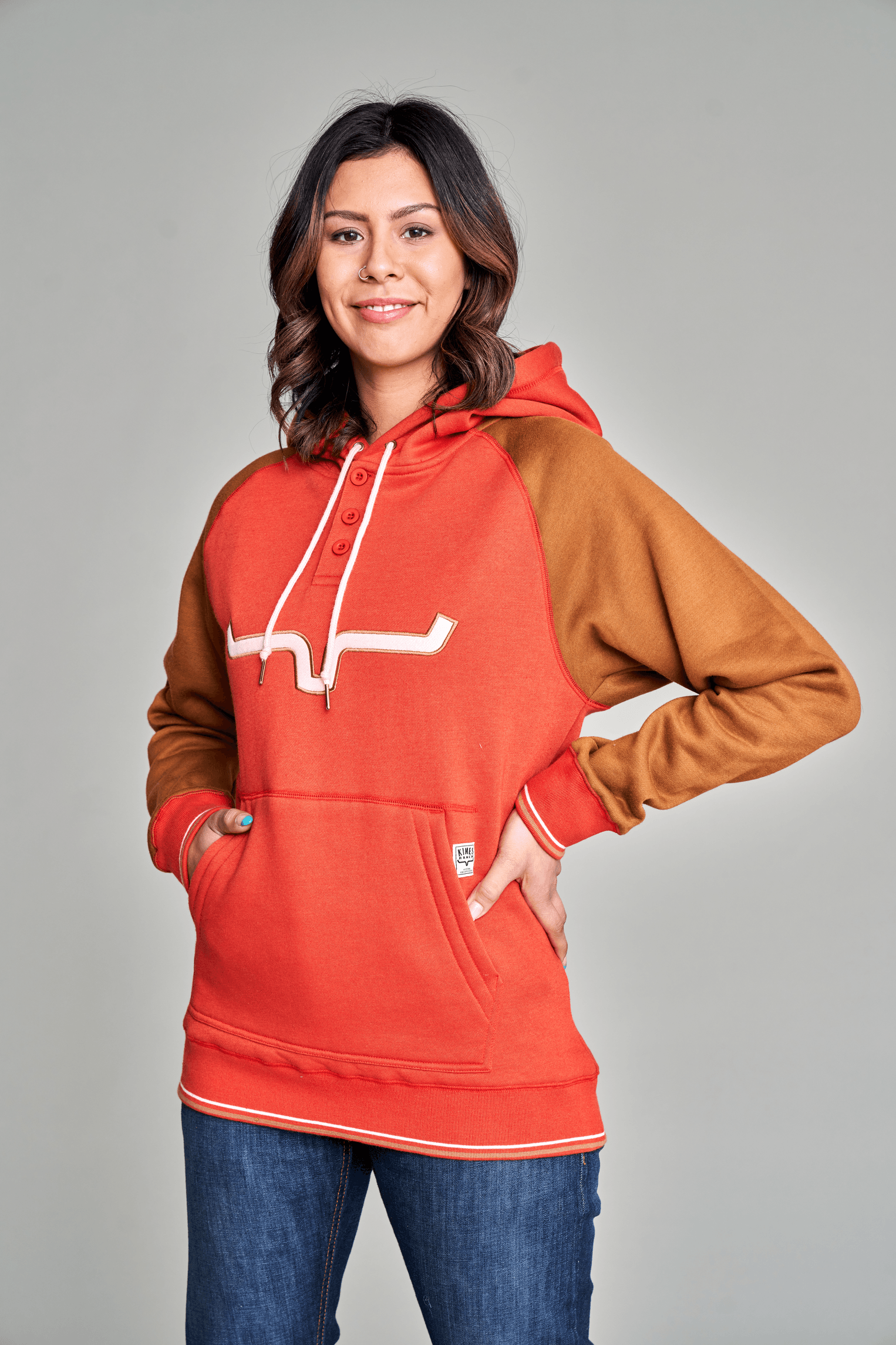 amigo-hoodie-fleece-burnt-red-womens-1.png